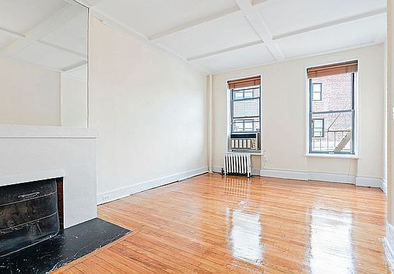 2nd image of 53 Morton St #4L