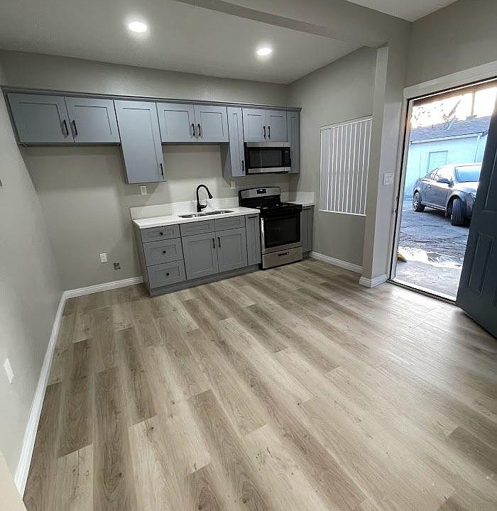 1st image of 1451 W Holt Ave #4