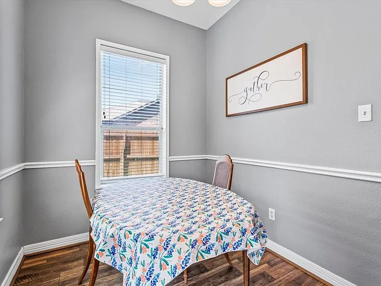 6803 Kotlan Ct — Photo 33