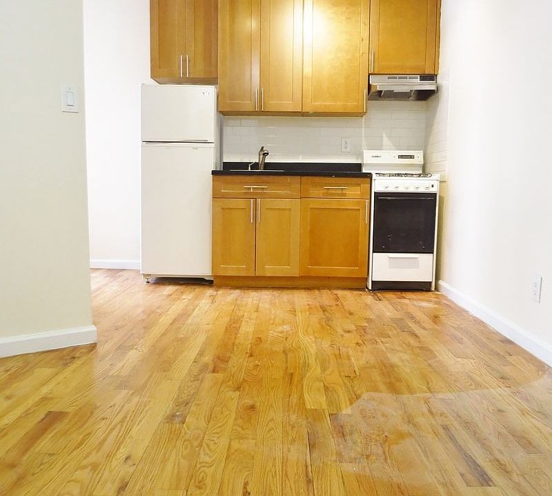 1st image of 1480 York Ave APT 3E