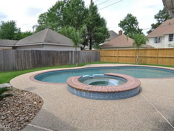 3rd image of 5931 Silent Oaks Dr
