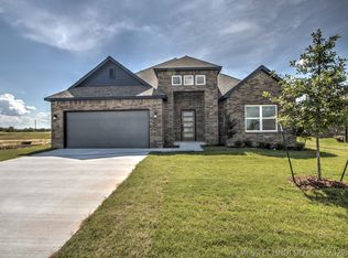 10928 S 275th East Ave, Coweta, OK 74429
