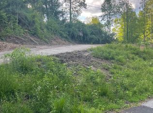 26 Gordon Ford Rd, West Liberty, KY 41472