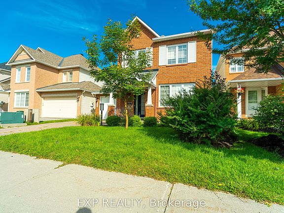 5th image of 28 Chartwell Ave