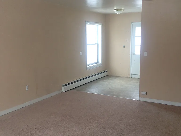 1700 Hillcrest Pr #3 — Photo 8
