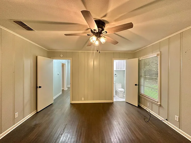 1121 Elizabeth Dr — Photo 11