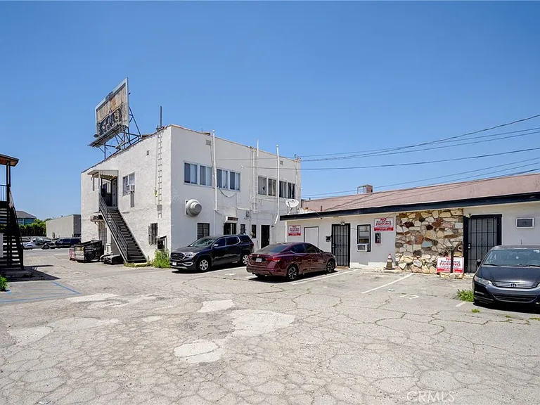 6634 Lankershim Blvd #C — Photo 16