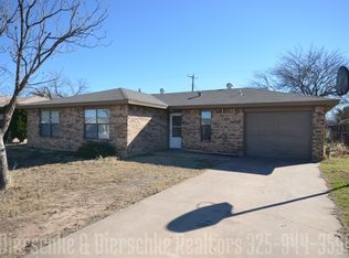 629 Van Zandt St, San Angelo, TX 76905