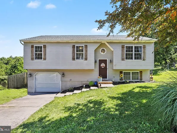 50 Rebecca Dr, York Haven, PA 17370