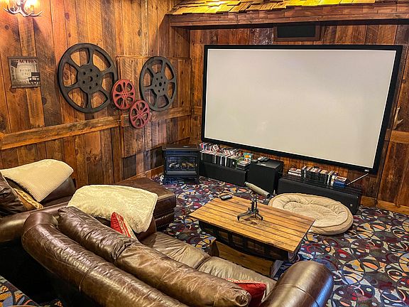 30th image of this home