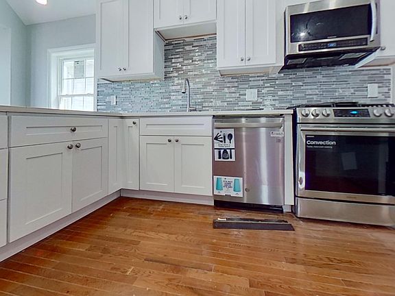 5th image of 300 Quincy Ave Floor 2