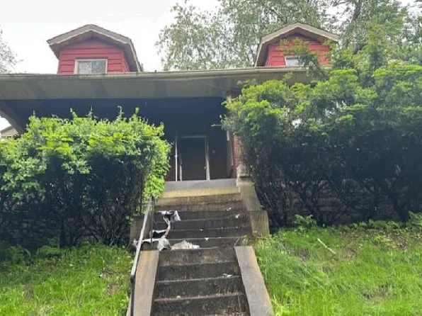 9624 Emerson St, Pittsburgh, PA 15235