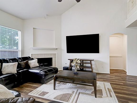 5th image of 16411 Sylvan Dale Dr