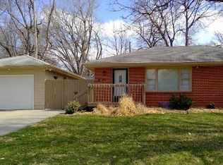 232 S 37th St, Lincoln, NE 68510