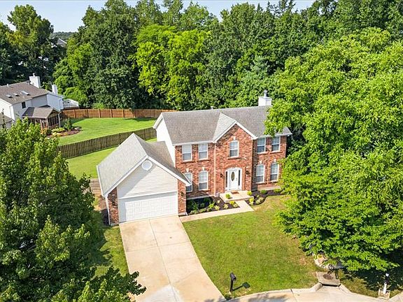 3rd image of 1339 Magnolia Manor Ct