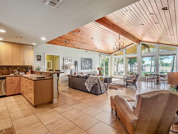 5th image of 516 Arrowwood Beach Rd