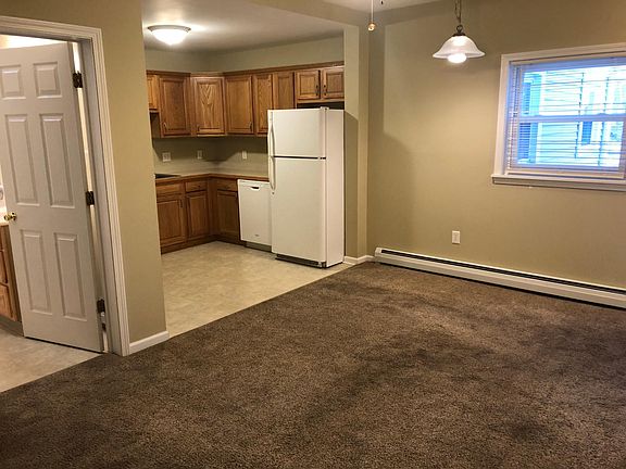 2nd image of 5 McHarrie St APT 2