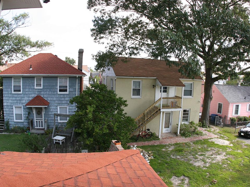 1st image of 407 22nd St #A
