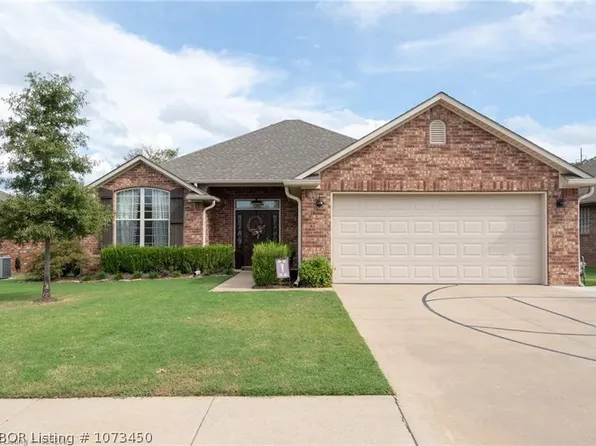 6211 Hickory Ln, Fort Smith, AR 72916