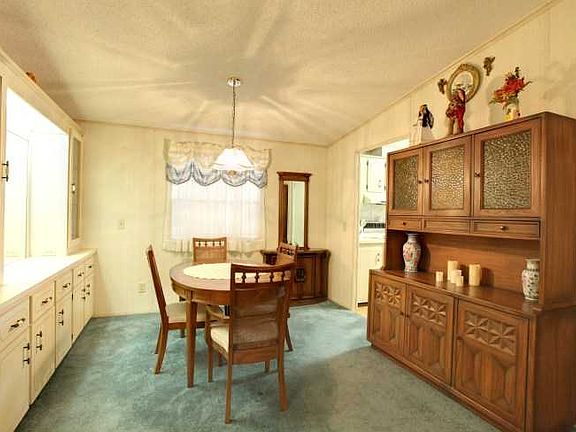 4th image of 1119 Navajo Dr