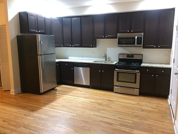 2nd image of 2641 N Fairfield Ave #One