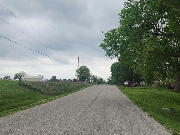5th image of 6415 SE Paulen Rd