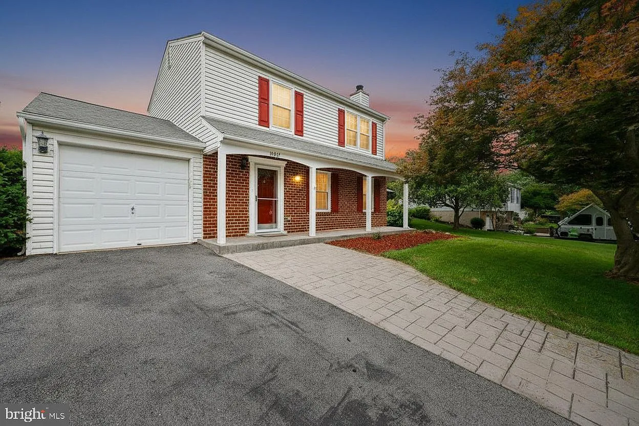 3 bed, 2.5 bath, 1547 sqft, $3,300 — Photo 1
