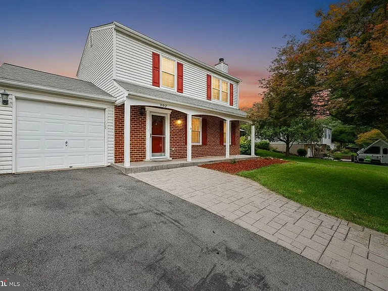 10417 Carlyn Ridge Rd — Photo 33