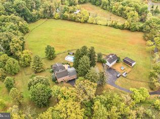 1820 Chestnut Hill Rd, Pottstown, PA 19465