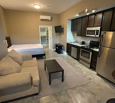 Furnished studio on the first floor