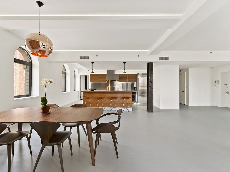 1st image of 66 9th Ave APT 6W