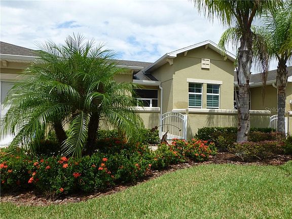 3rd image of 2111 Sifield Greens Way
