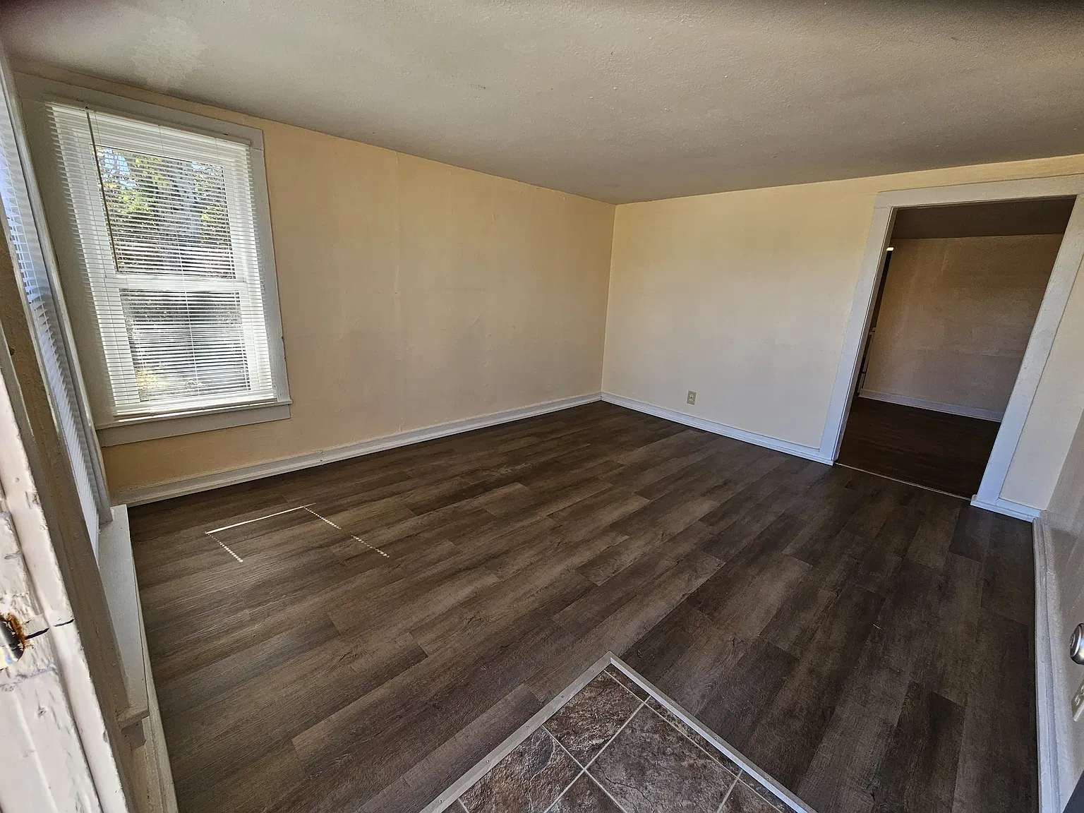 3 bed, 1124 sqft, $1,500 — Photo 4