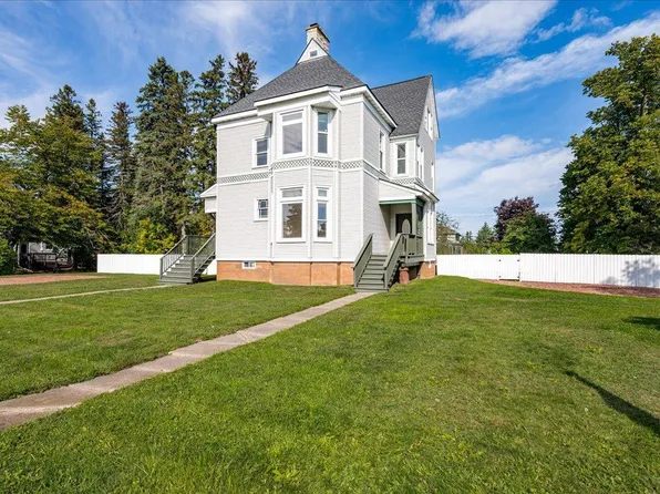 107 E 7th St, Superior, WI 54880