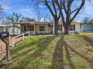 1315 S Lamar St, Weatherford, TX 76086