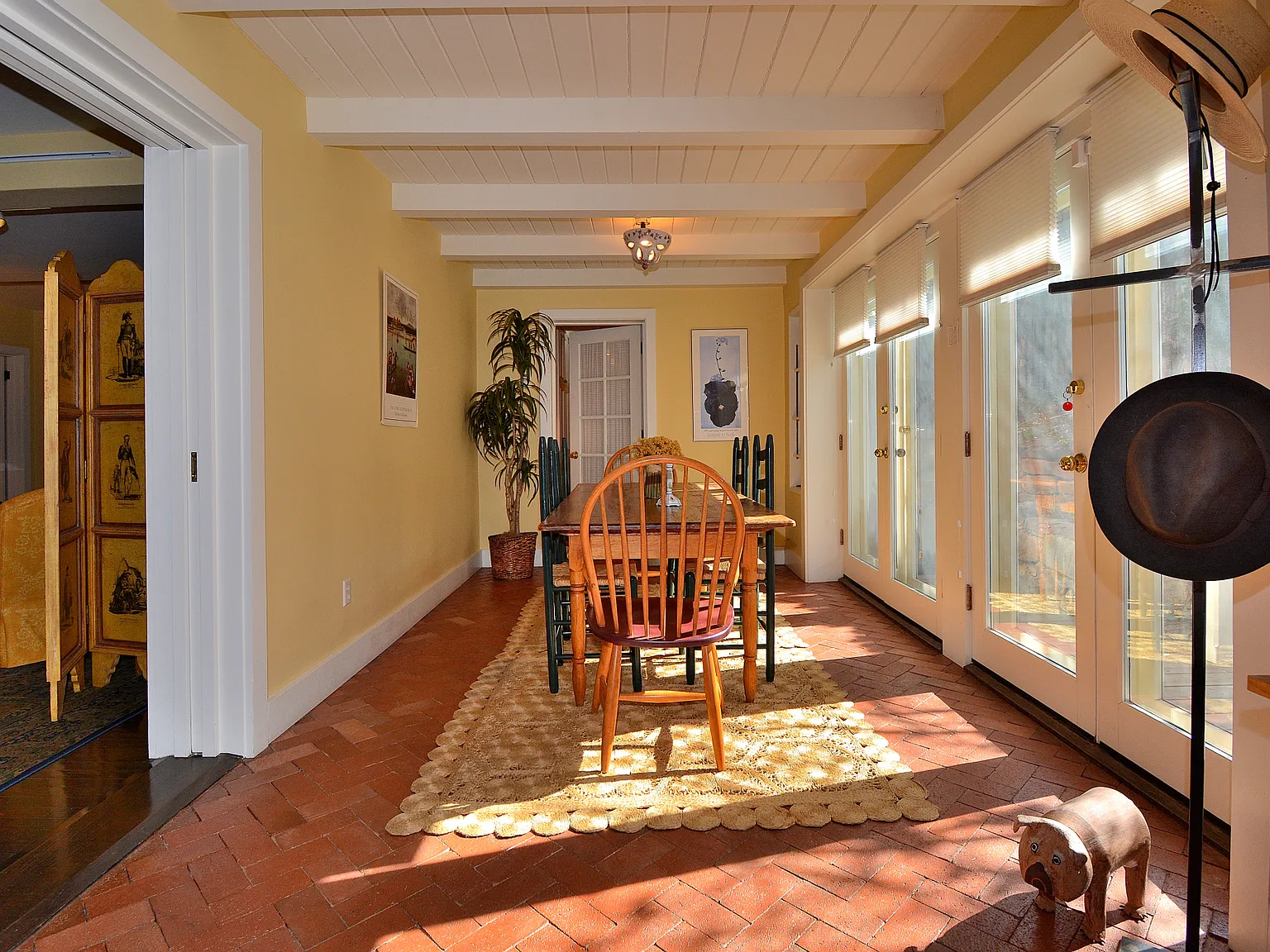 315 Hillside Ave — Photo 4