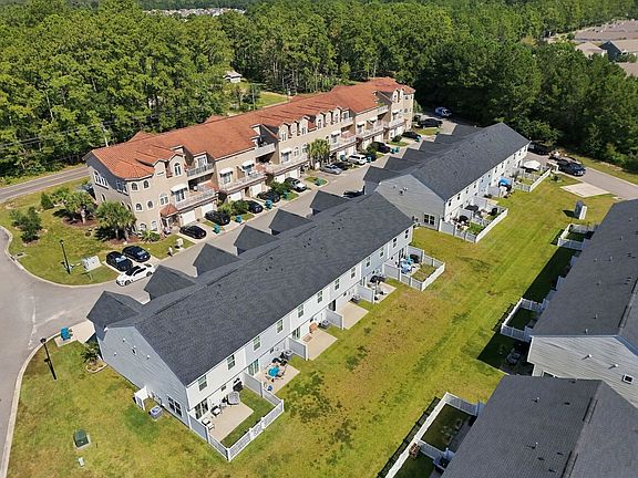 4th image of 301 Granada St. #D