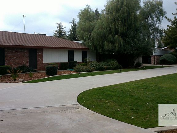 2nd image of 10248 Rolling Hills Dr