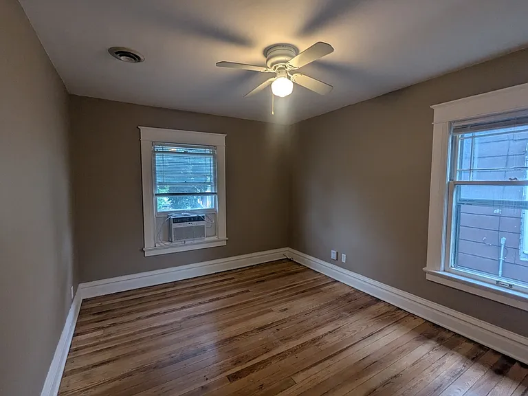 412 W Cesar E Chavez Ave #2 — Photo 6