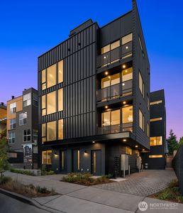 3610 Francis Avenue N, Seattle, WA, 98103