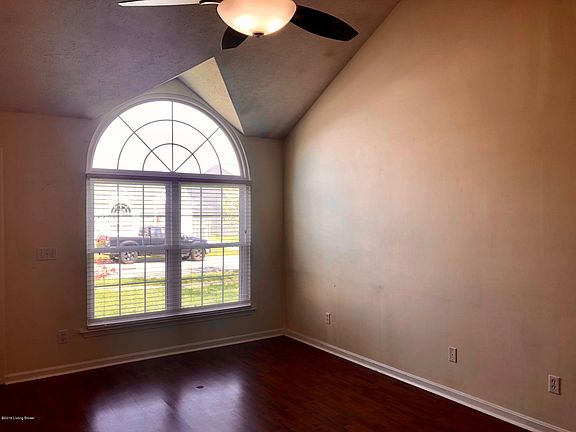 4th image of 5113 Bell Ave