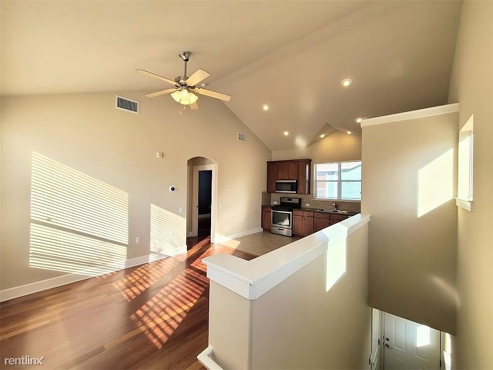 1st image of 1601 Miriam Ave Unit 116