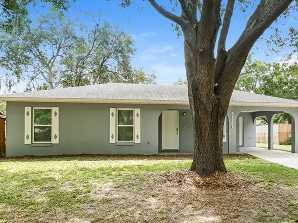 5227 Grace St E, Lakeland, FL 33810