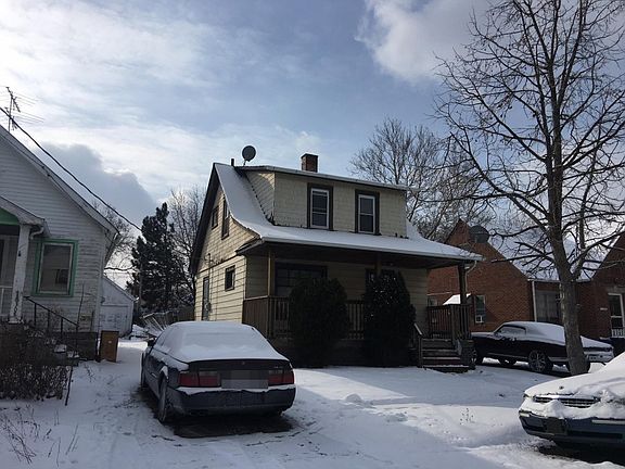 2nd image of 16302 Parkgrove Ave