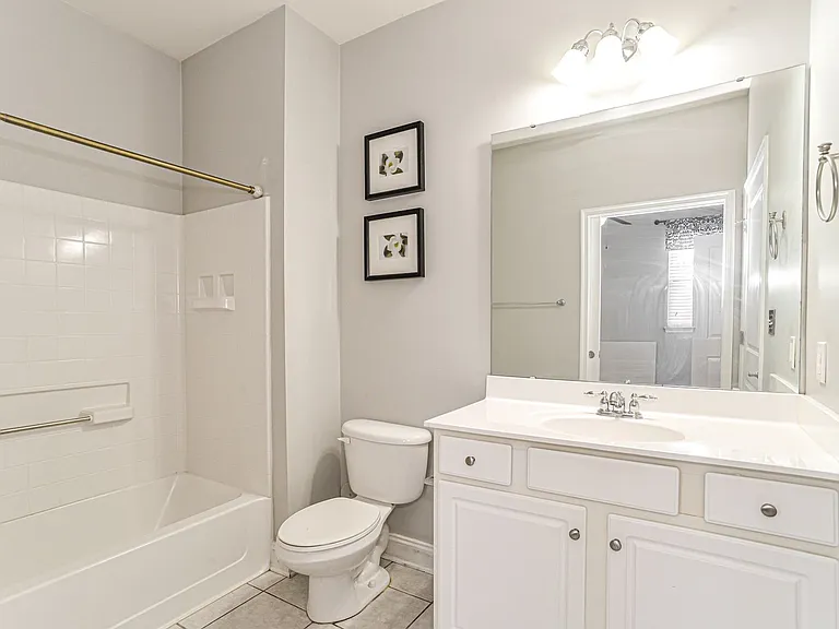 536 Oakland Ave — Photo 14