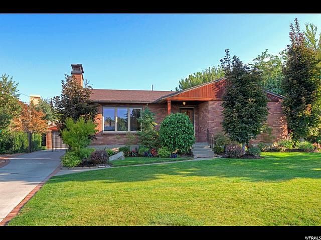 1st image of 1905 E El Dorado Dr