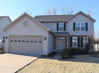 971 Brassfield Ave, Romeoville, IL 60446