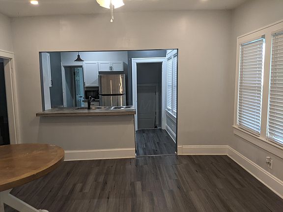 5th image of 284 Nashoba Ave