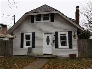 1st image of 4 Amos Ave