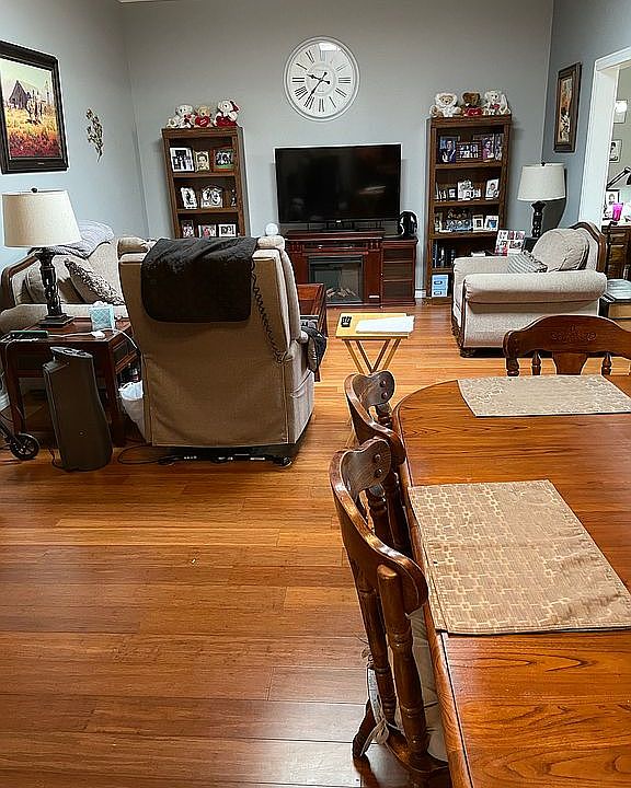 1st image of 10856 W Emerald Dr